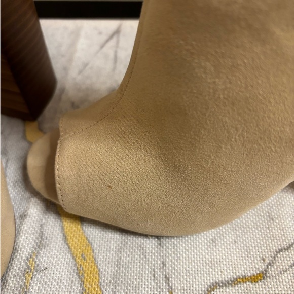 Aldo open toe sling back booties; nice, classy, and comfortable; inside zipper - Picture 3 of 16